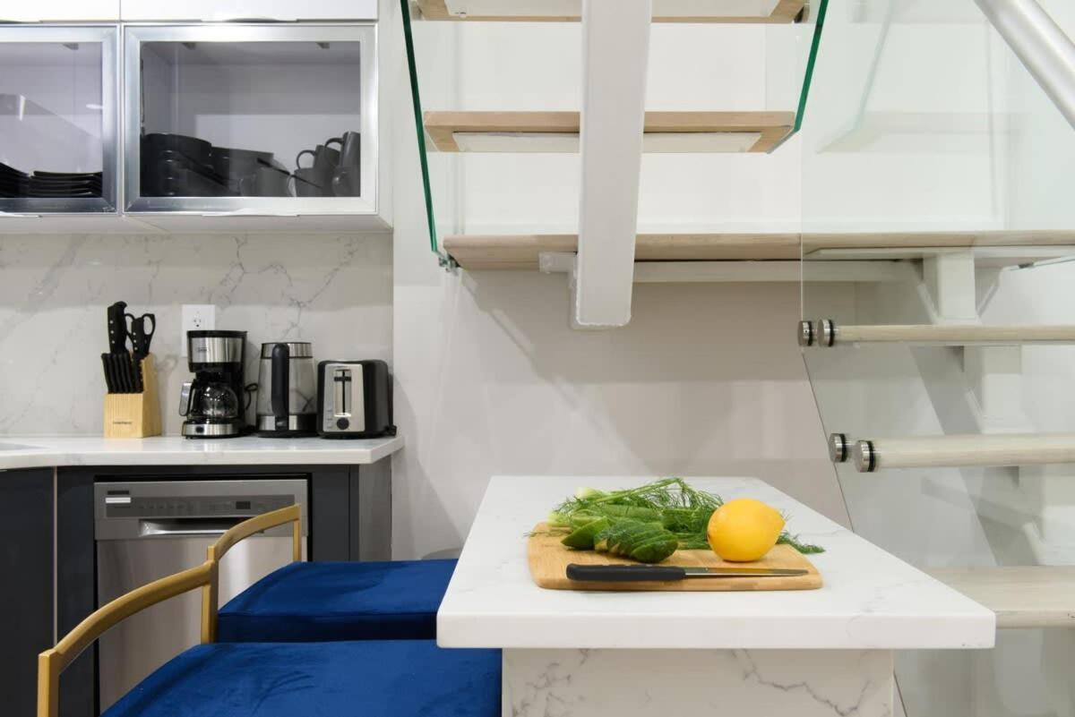 75-4a Brand New 3br Prime Ues W&d In Unit *